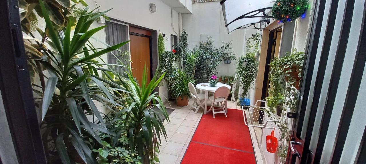 Awesomehouse Centre Bari Villa ภายนอก รูปภาพ